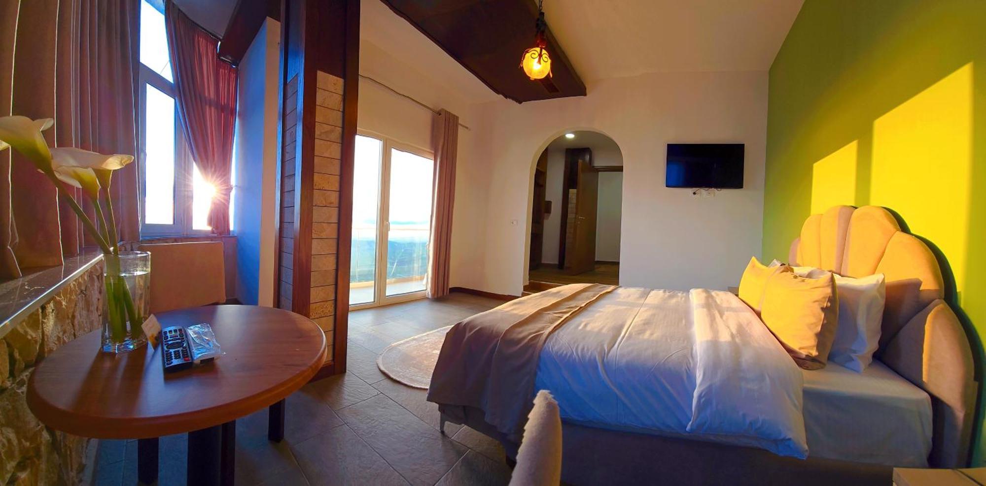 Hotel Pamja E Qyteteve Krujë Exteriér fotografie